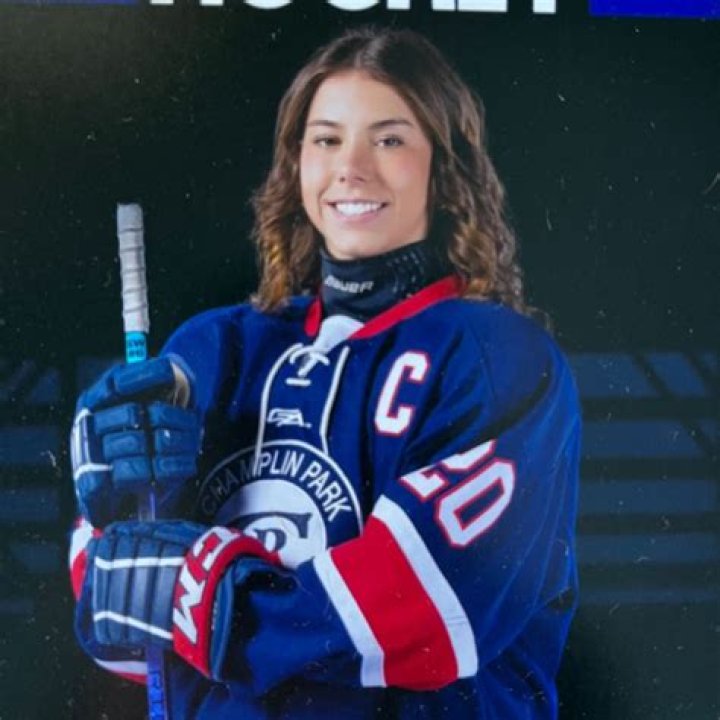 Womens Ice Hockey Recruiting | Medford High School