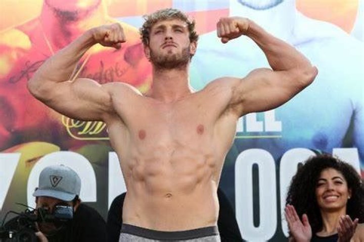 “Your Influence will be felt for generations” Logan Paul gives brutally honest take on entrepreneur Gary Vaynerchuk